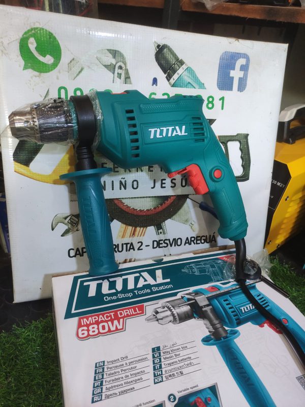 TOTAL TALADRO PERCUTOR TG1061356 680 W - Imagen 2