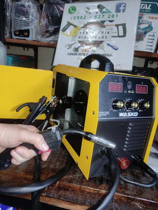 SOLDADOR 3 en 1 MIG/FLUX/MMA 210 AMPER marca WASKO