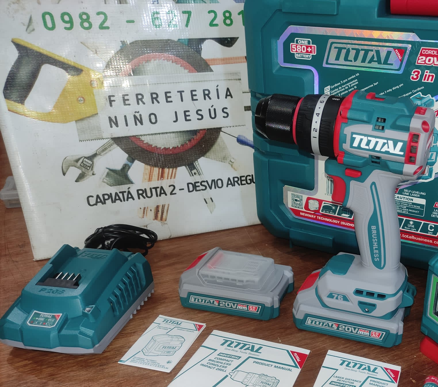 TALADRO DE IMPACTO (PERCUTOR) A BATERIA 20V 76NM BL 2BAT/CAR TIDLI20768 TOTAL