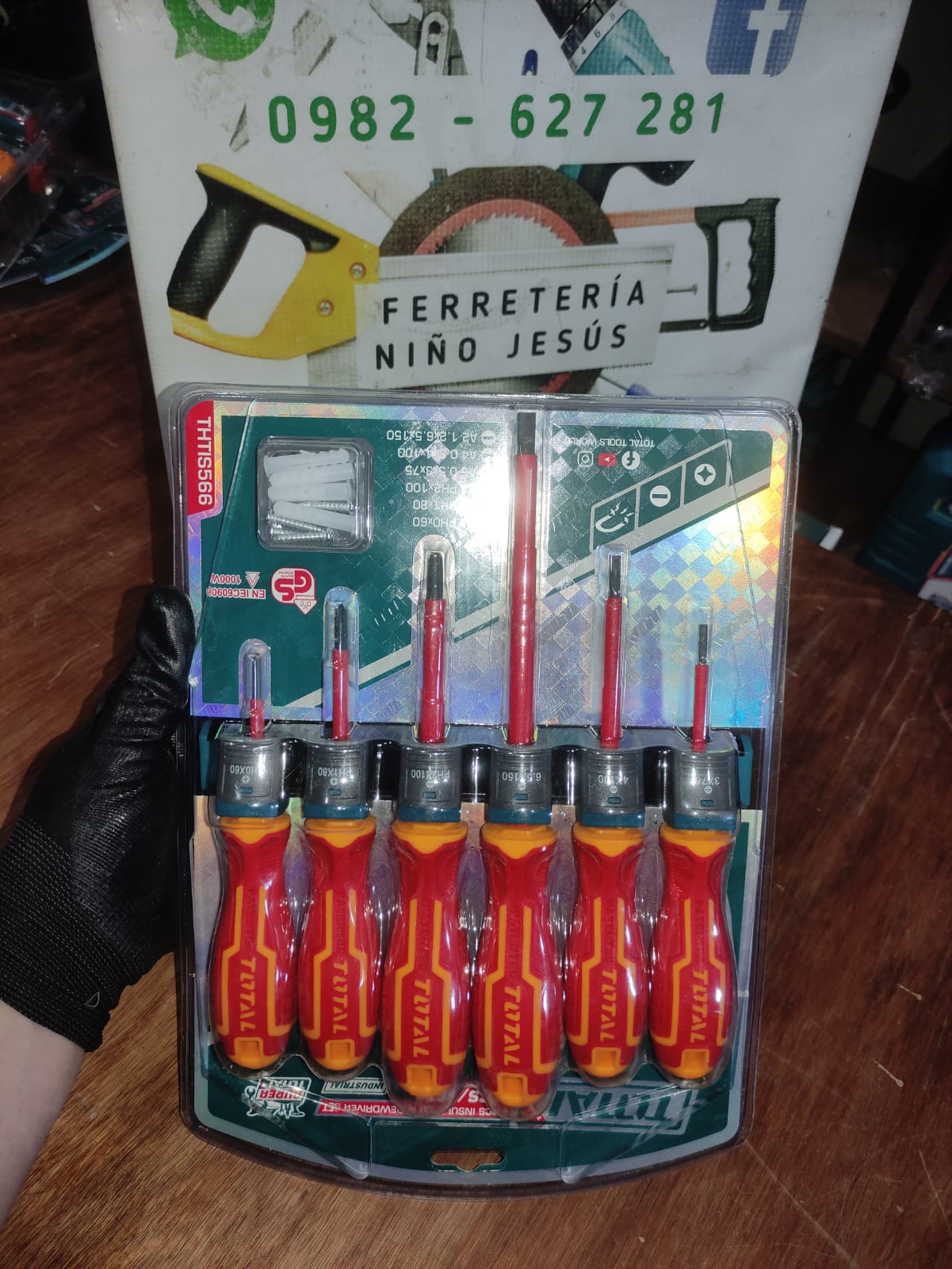 Destornilladores Aislados Total THTIS566 1000V 6pzs